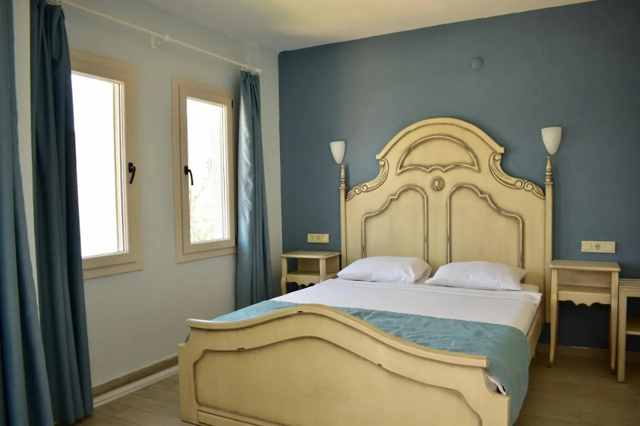 Fiska Butik Hotel Селемие
